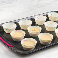 Trudeau - Pack of 12 Standard White Silicone Muffin Cups - 05119064