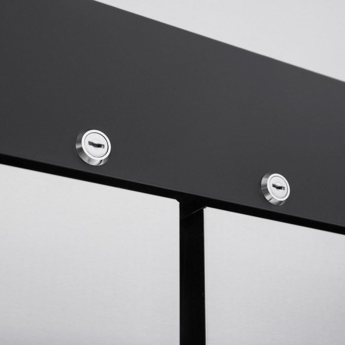 Turbo Air - M3 51.6" Reach-in 4 Half Hinged Solid Doors Refrigerator with 6 PE Coated Wire Shelves - M3R47-4-N (ETA 5-6 Weeks)