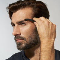 Tweezerman - G.E.A.R. Travel Essential Grooming Tools Kit - 1016614