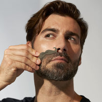 Tweezerman - G.E.A.R. Travel Essential Grooming Tools Kit - 1016614