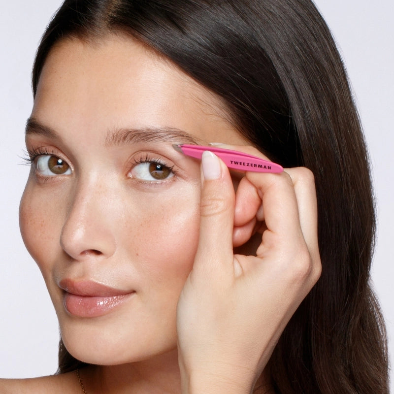 Tweezerman - Mini Oval Slant And Point Tweezers - 1023401