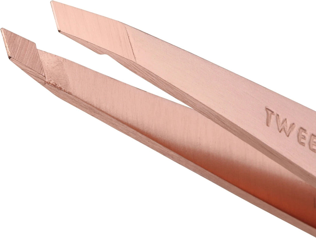 Tweezerman - Stainless Steel Rose Gold Slant Tweezer - 1016523