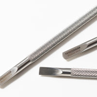 Tweezerman - Stainless Steel Silver Cuticle Pusher and Nail Cleaner - 1023388