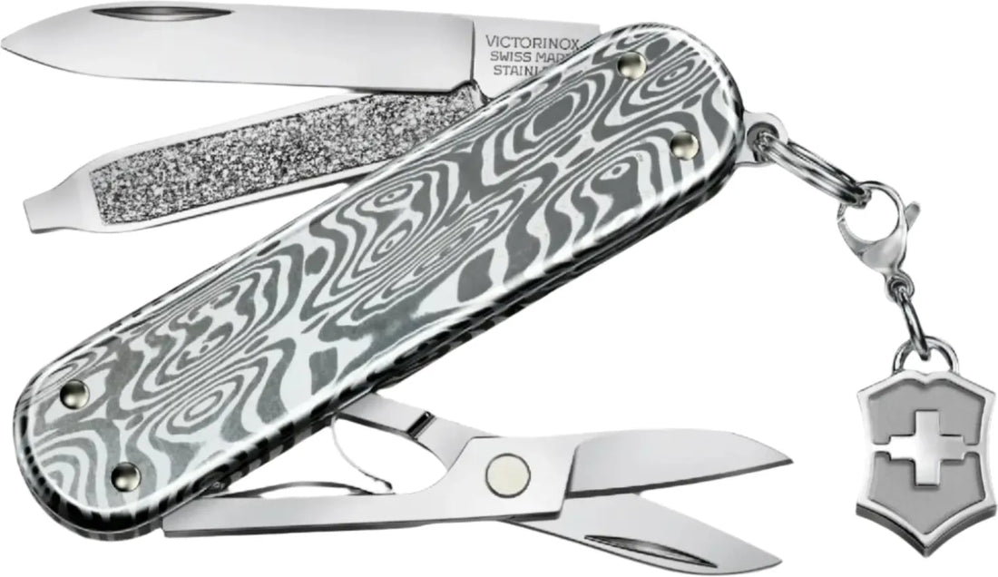 Victorinox - Classic SD Brilliant Damast Swiss Army Knife - 0.6221.34