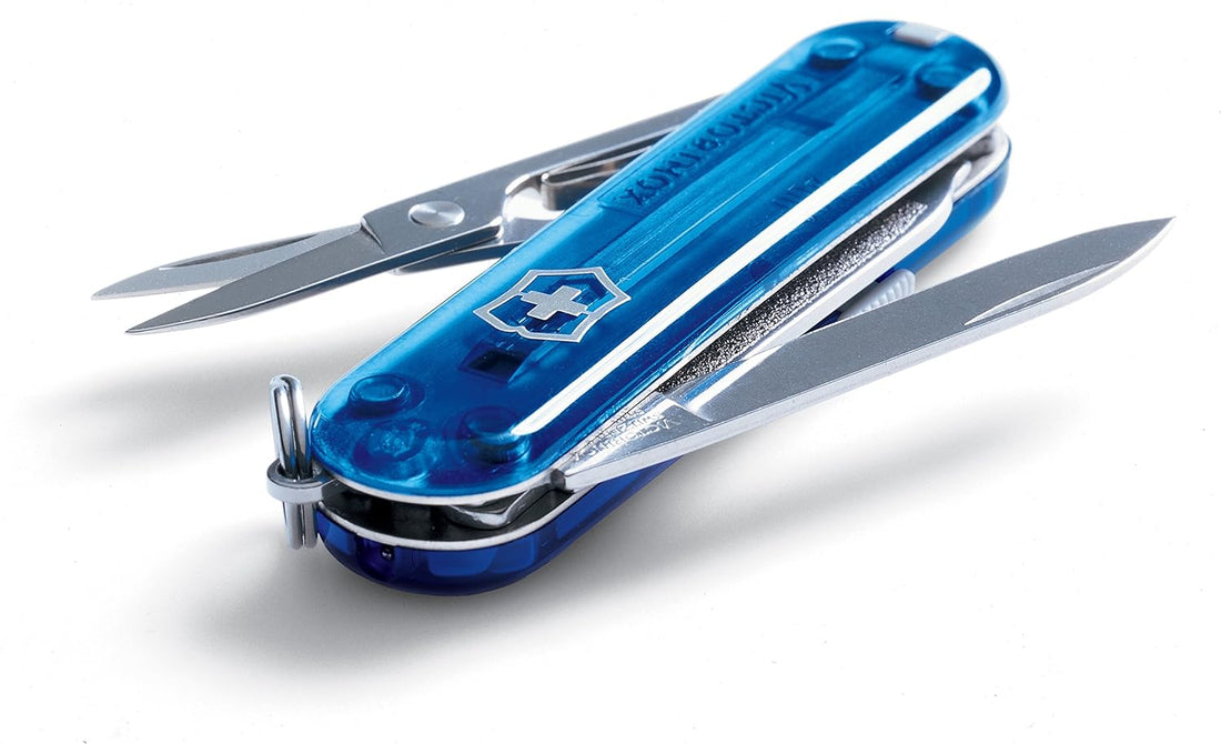Victorinox - Classic SD Deep Ocean Sapphire Small Pocket Knife, Blister Packing - 0.6223.T2B1-X1