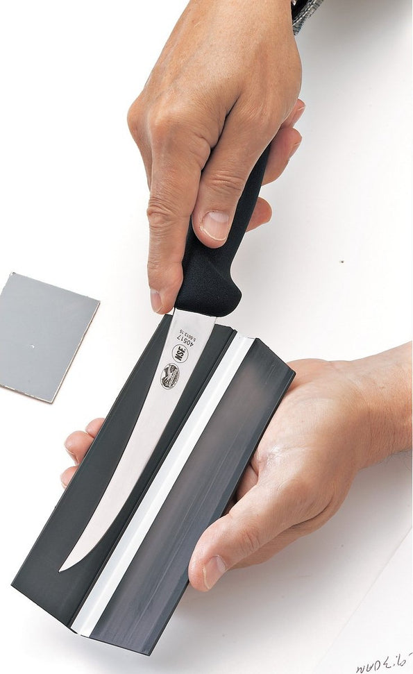 Victorinox - Pack of 3 Edge-Mag Universal Magnetic Blade Protector (Holds Blades Up To 7") - 7.0898.1