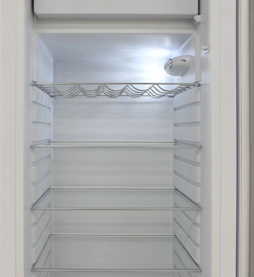 Vinotemp - 24" White Retro Refrigerator with 9.92 Cu. Ft. Capacity and Bottom Bulk Storage - BR-RETRO-01-W