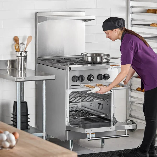 Vulcan - 24" Gas Restaurant Range with 4 Burners with Standard Oven - 24S-4B