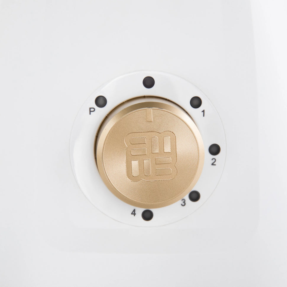 West Bend - 48 Oz Glass Jar White & Gold Multi-Function Blender with Travel Cup - BLWB48WG13