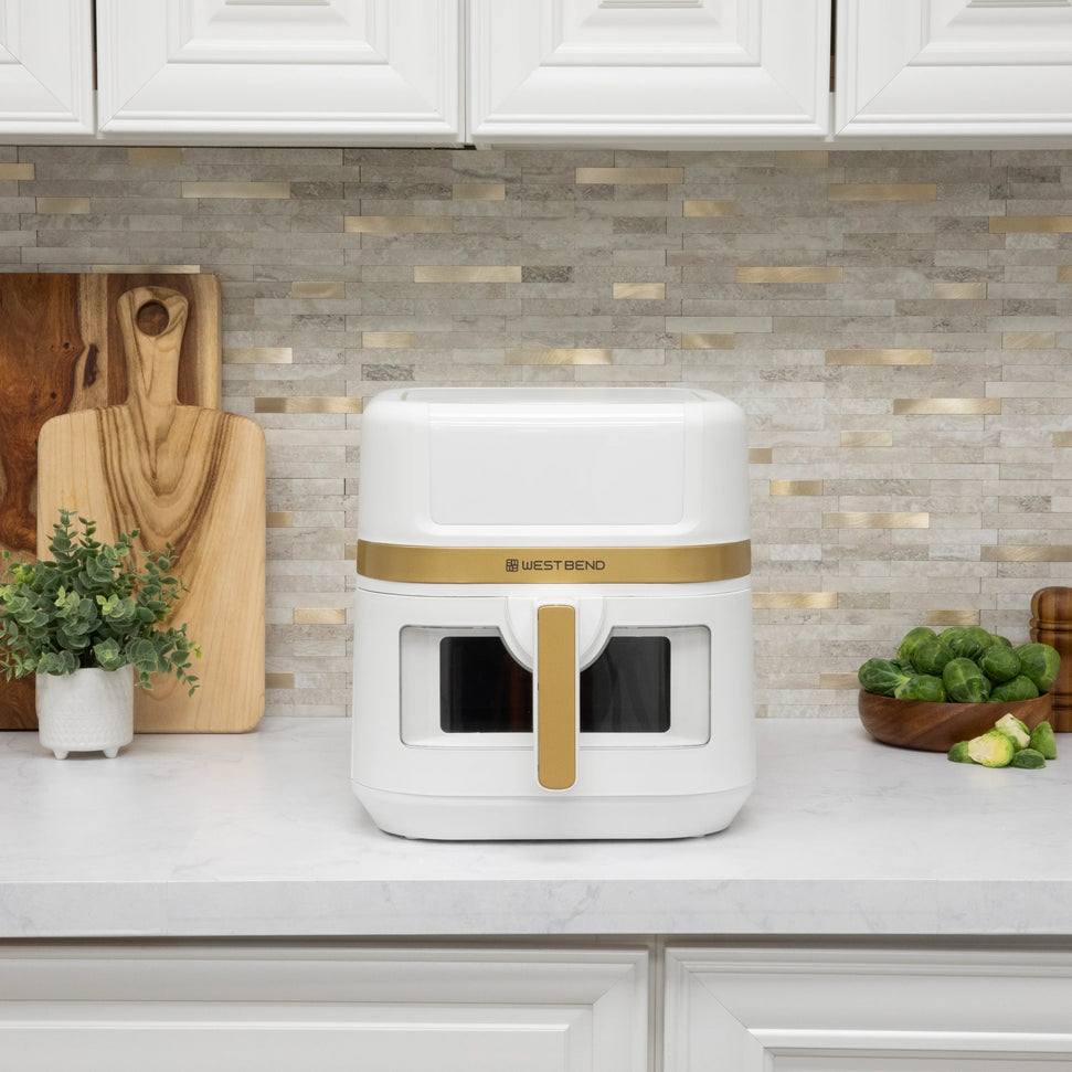 West Bend - 7 QT White & Gold Air Fryer with 13 One-Touch Presets & Easy-View Window - AFWB7QWG13