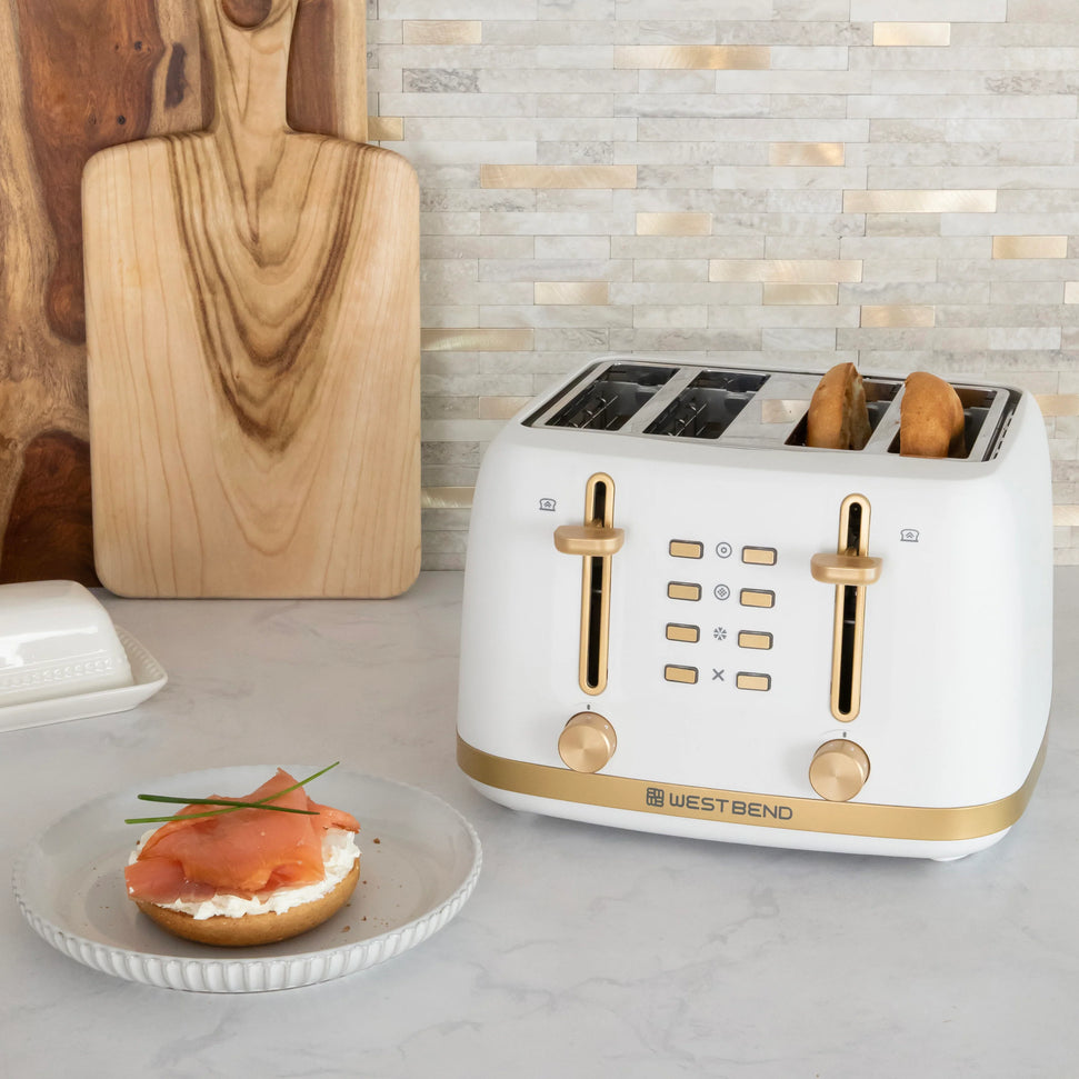 West Bend - Timeless 4-Slice White & Gold Toaster - TTWB4SWG13