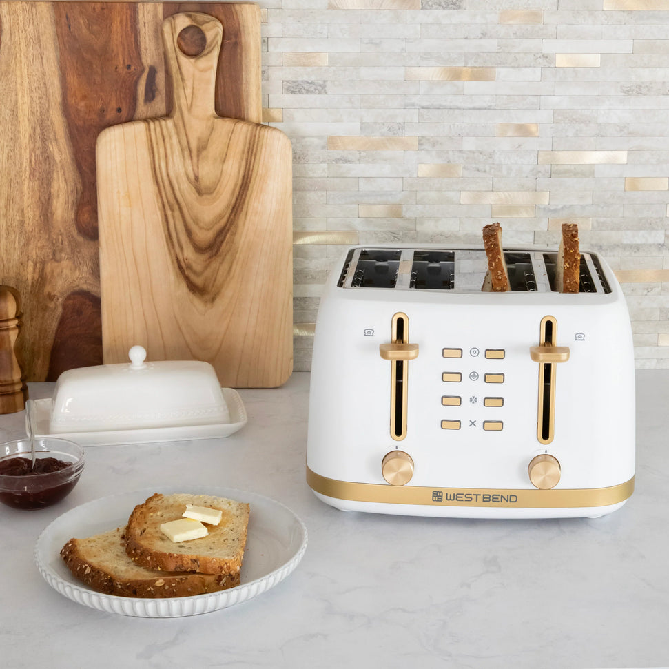 West Bend - Timeless 4-Slice White & Gold Toaster - TTWB4SWG13