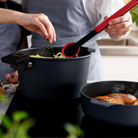 Woll - Diamond Lite 9.4" Non-Stick Dutch Oven With Lid (24 CM) - 124DPIL