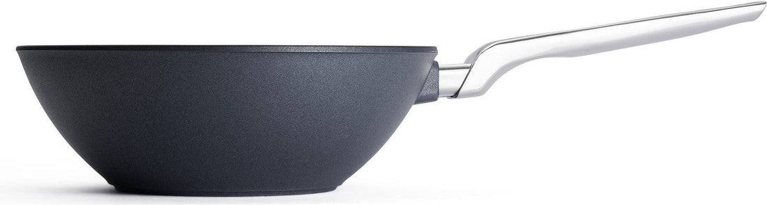 Woll - Diamond Lite Pro 9.4" Wok & Stir Fry Pan (24 CM) - 21024DLPIL