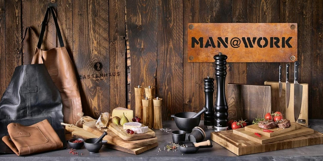 Zassenhaus - 5.5" Black Extra Large Cast Iron Mortar & Pestle with Pour Spout - M076066