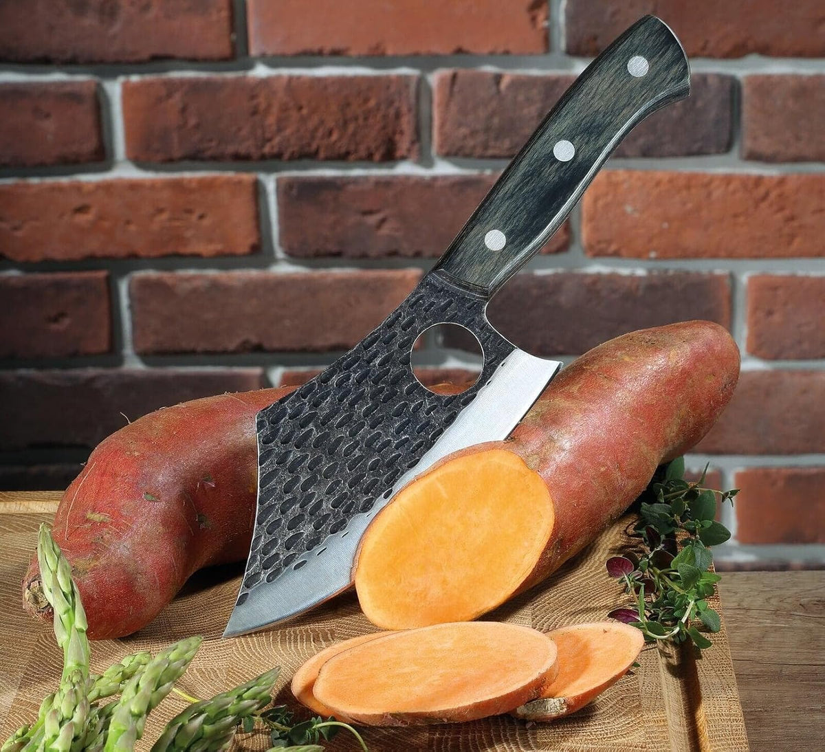 Zassenhaus - Farmer 9.8" Chef's Knife with Wood Handle - M070859