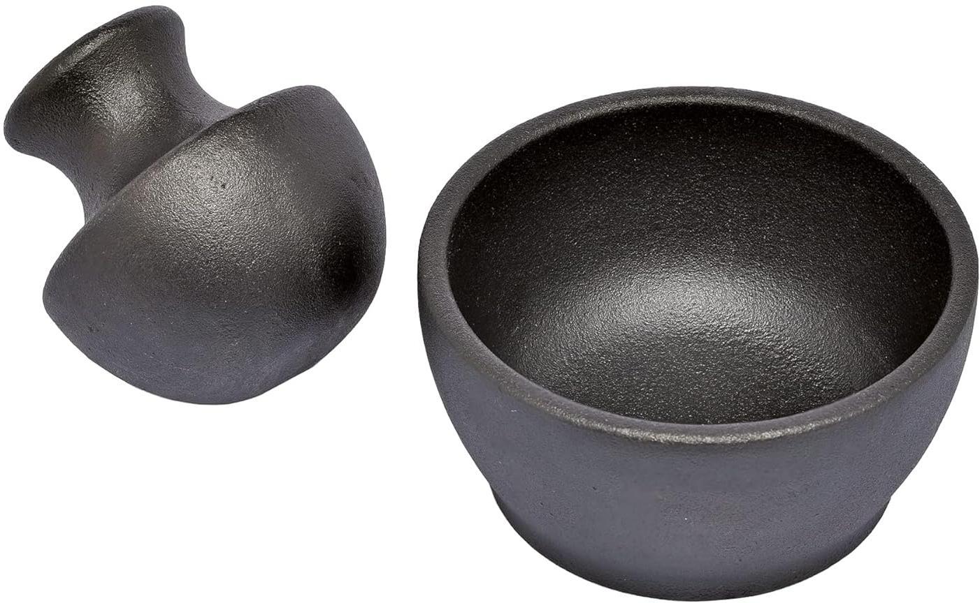 Zassenhaus - Manu 4" x 3" Black Cast Iron Mortar & Pestle - M076127