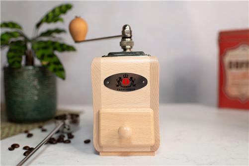 Zassenhaus - Santiago 5.5" Natural/Chrome Coffee Mill - M040098