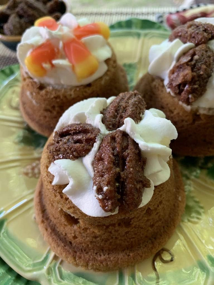 Zenker - 12 Cavity Nonstick Carbon Steel Shortcake Pan - Z7423