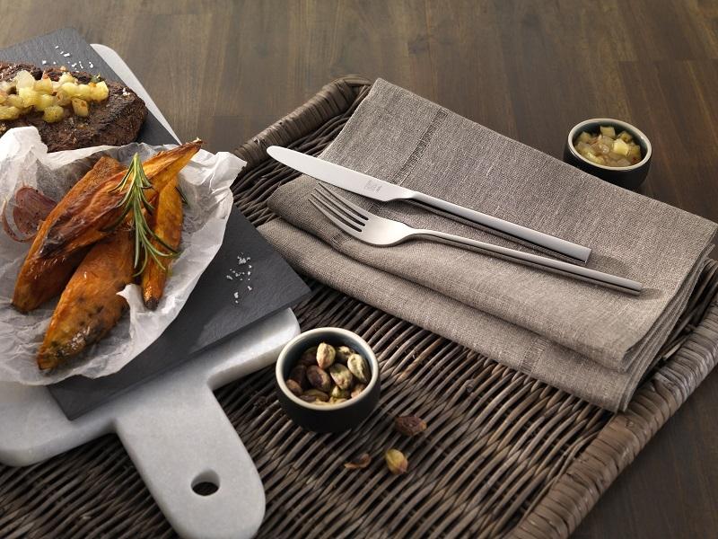 Zwilling - 20 PC Aberdeen Flatware Set - 07146-320