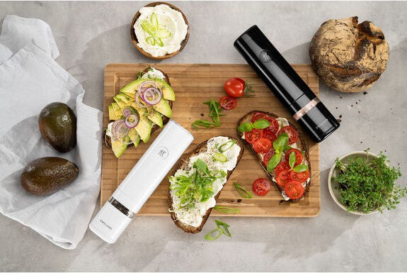Zwilling - Enfinigy 2 PC Salt & Pepper Mill, Black & White - 53103-702