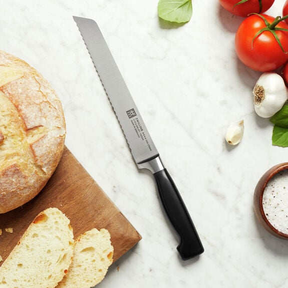 Zwilling - Four Star 8" Bread Knife - 31076-201