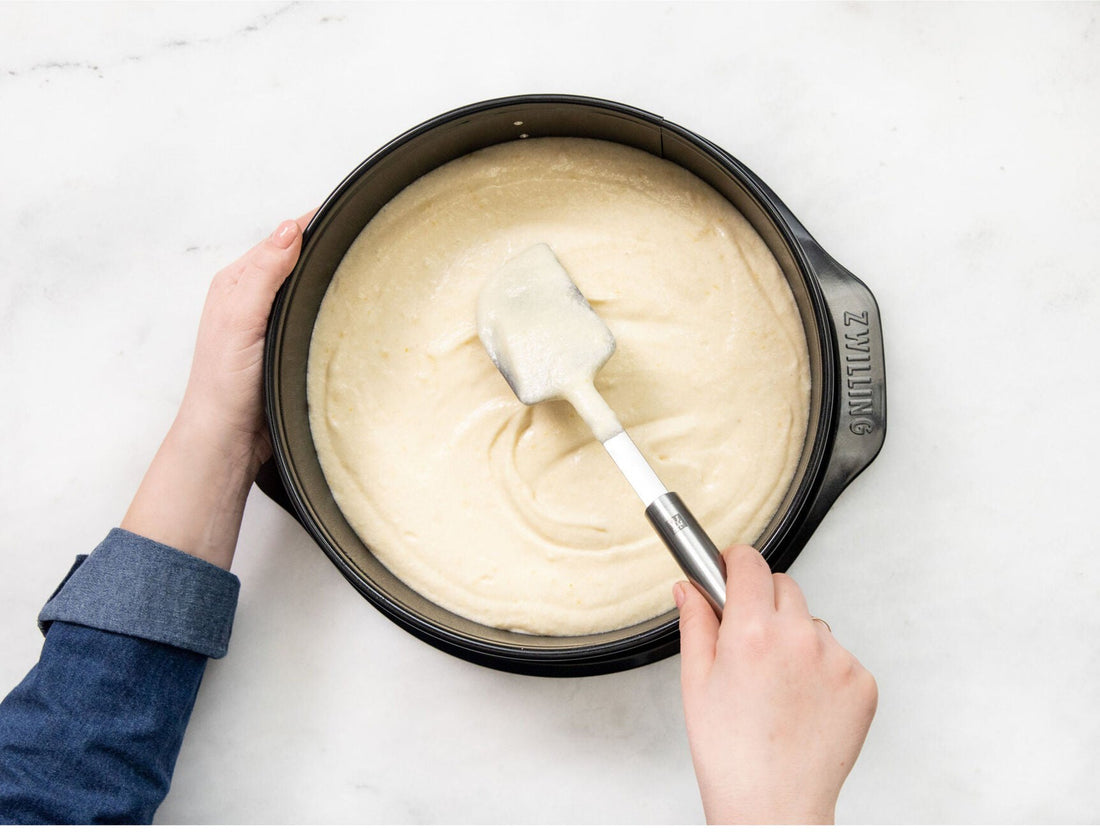 Zwilling - Pro Stainless Steel & Silicone Pastry Scraper - 37160-032