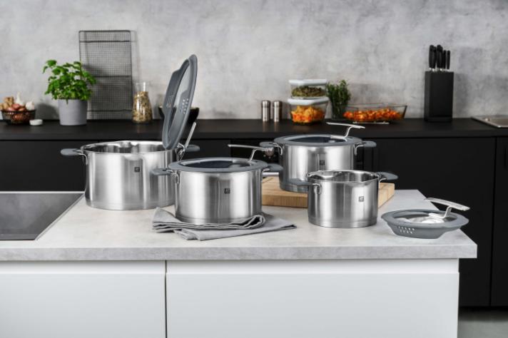 Zwilling - Simplify 5 PC Stainless Steel Cookware Set - 66870-005