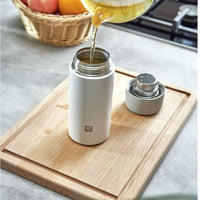 Zwilling - Thermo 420 ml White Infuse Bottle - 39500-511 - DISCONTINUED
