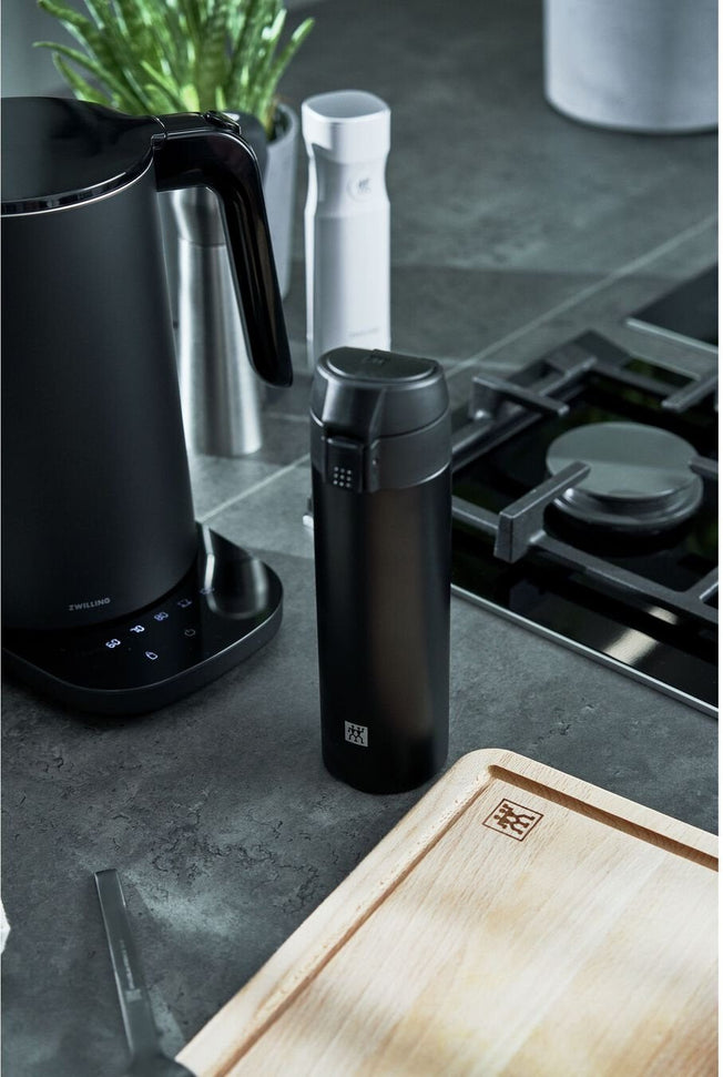 Zwilling - Thermo 450 ml Black Travel Bottle - 39500-508