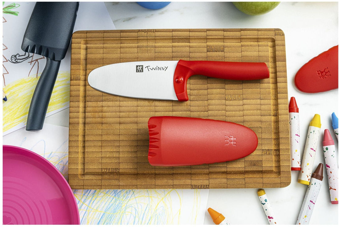 Zwilling - Twinny 4" Stainless Steel Red Kids Chef's Knife - 36550-101