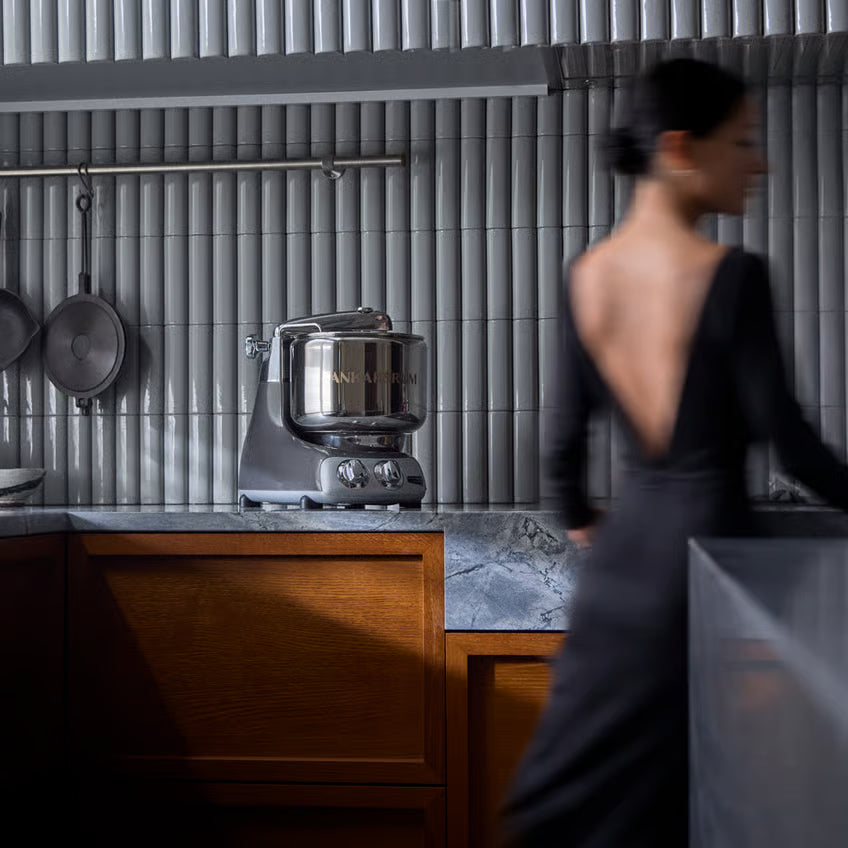 Ankarsrum - Assistent Original Stand Mixer Essential Package Black Chrome - ESS62300607