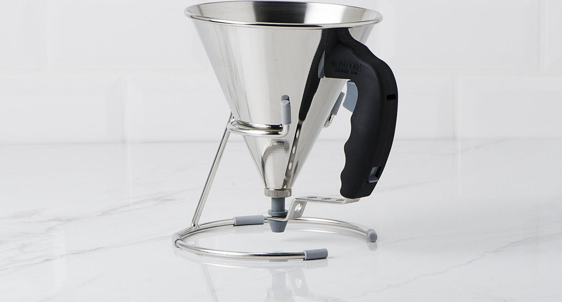 de Buyer - 0.8 L Stainless Steel Mini Piston Funnel - 77335300