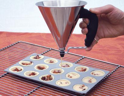 de Buyer - 0.8 L Stainless Steel Mini Piston Funnel - 77335300