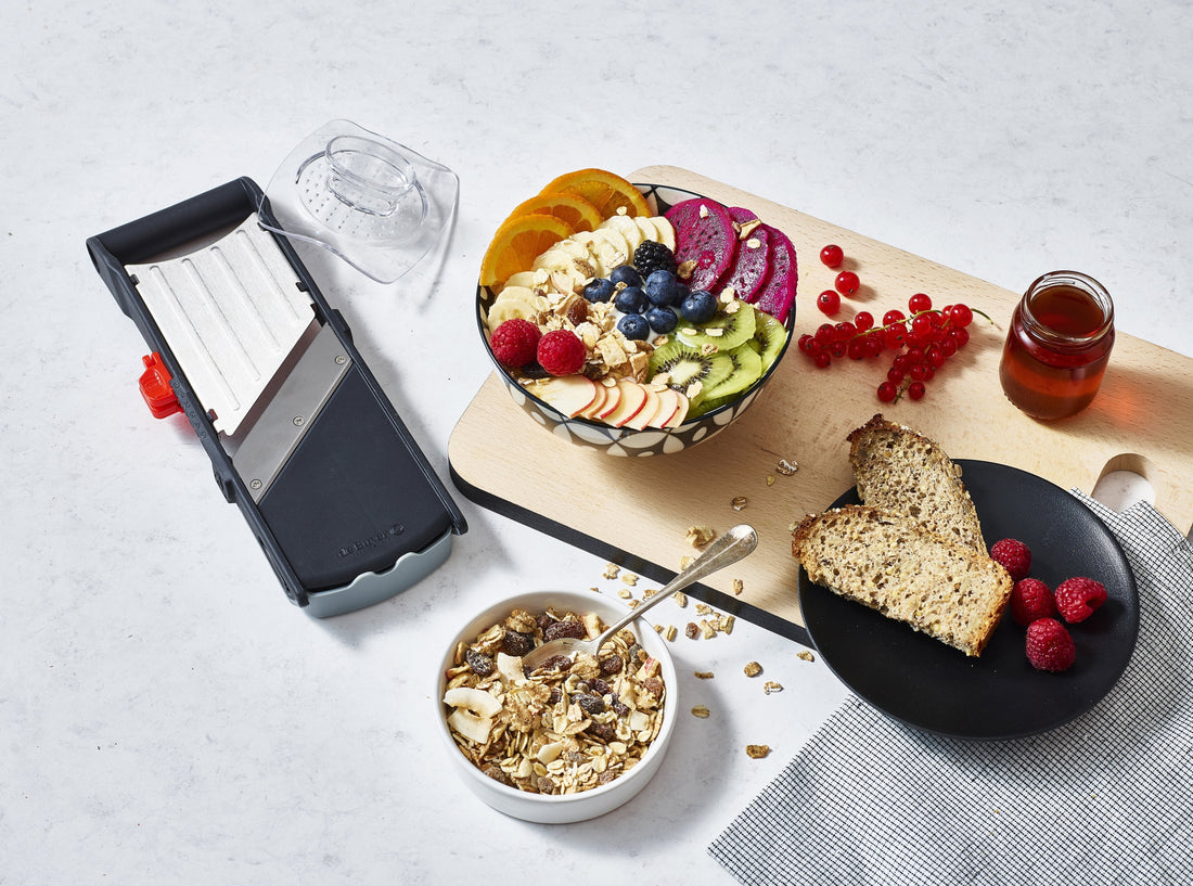 de Buyer - Komi Hand Mandoline Vegetable Slicer - 2018.00 - DISCONTINUED