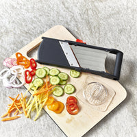de Buyer - Komi Hand Mandoline Vegetable Slicer - 2018.00 - DISCONTINUED