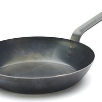 de Buyer - La Lyonnaise 9.44" Blue Steel Fry Pan - 5020.24