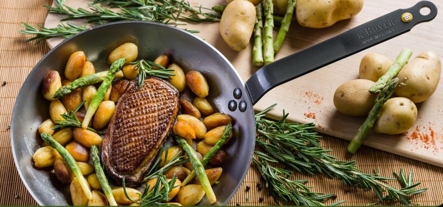 de Buyer - Mineral B 9.5" Steel Fry Pan (24 cm) - 5610.24