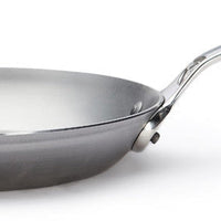 de Buyer - Mineral B Pro 9.5"/24 cm Round Steel Fry Pan - 5680.24