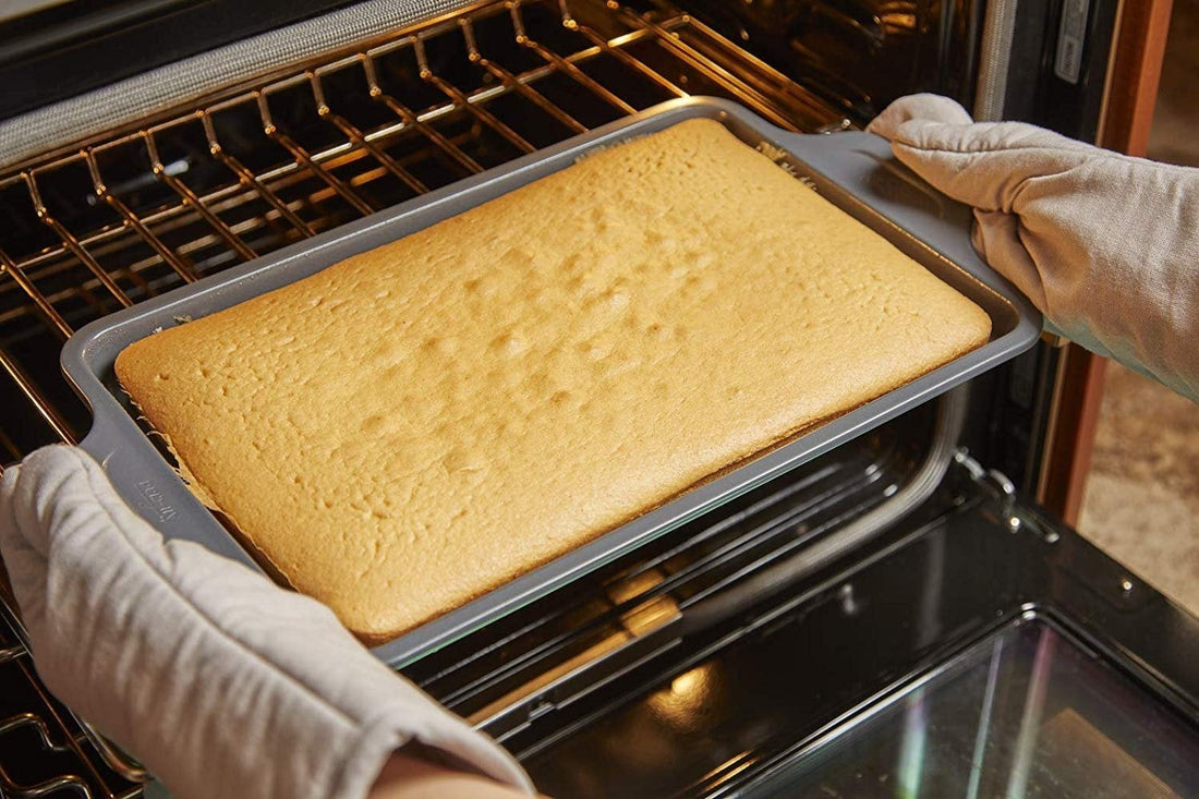 All-Clad - Pro-Release Non-Stick Jelly Roll Pan - J2570464