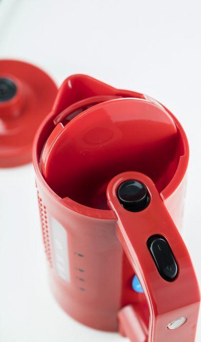 Bodum - Electric Water Kettle 34 oz Red - 11452-294US