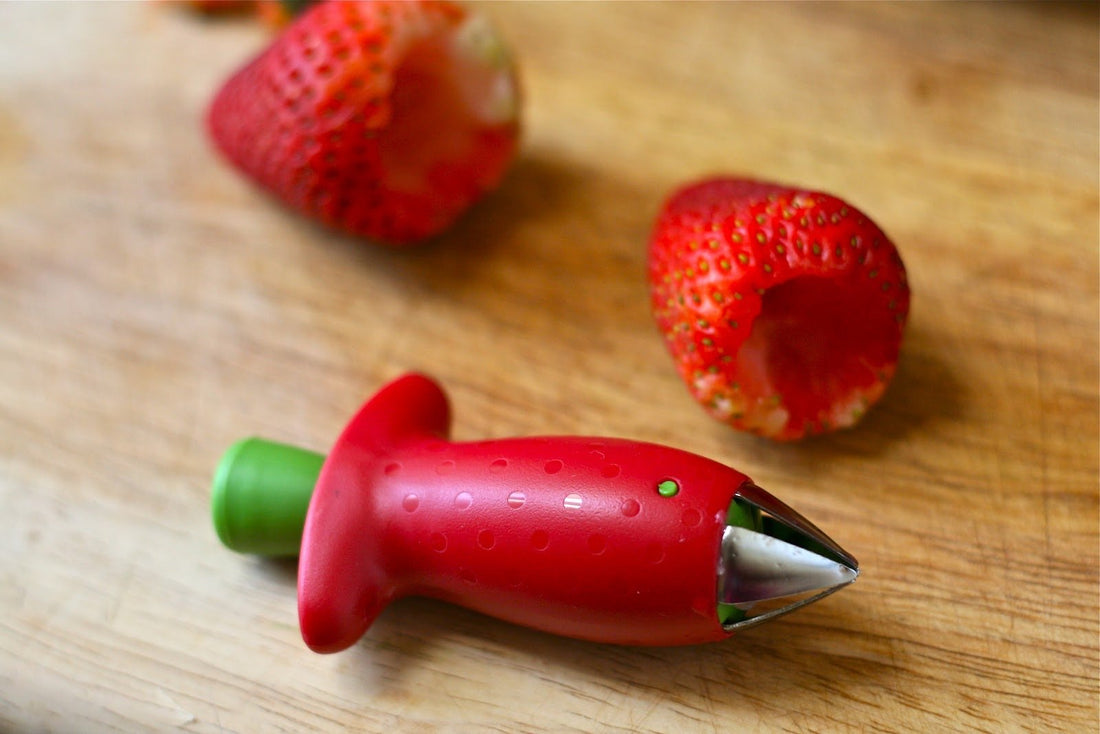 Chef'n - StemGem Strawberry Huller - 102138005