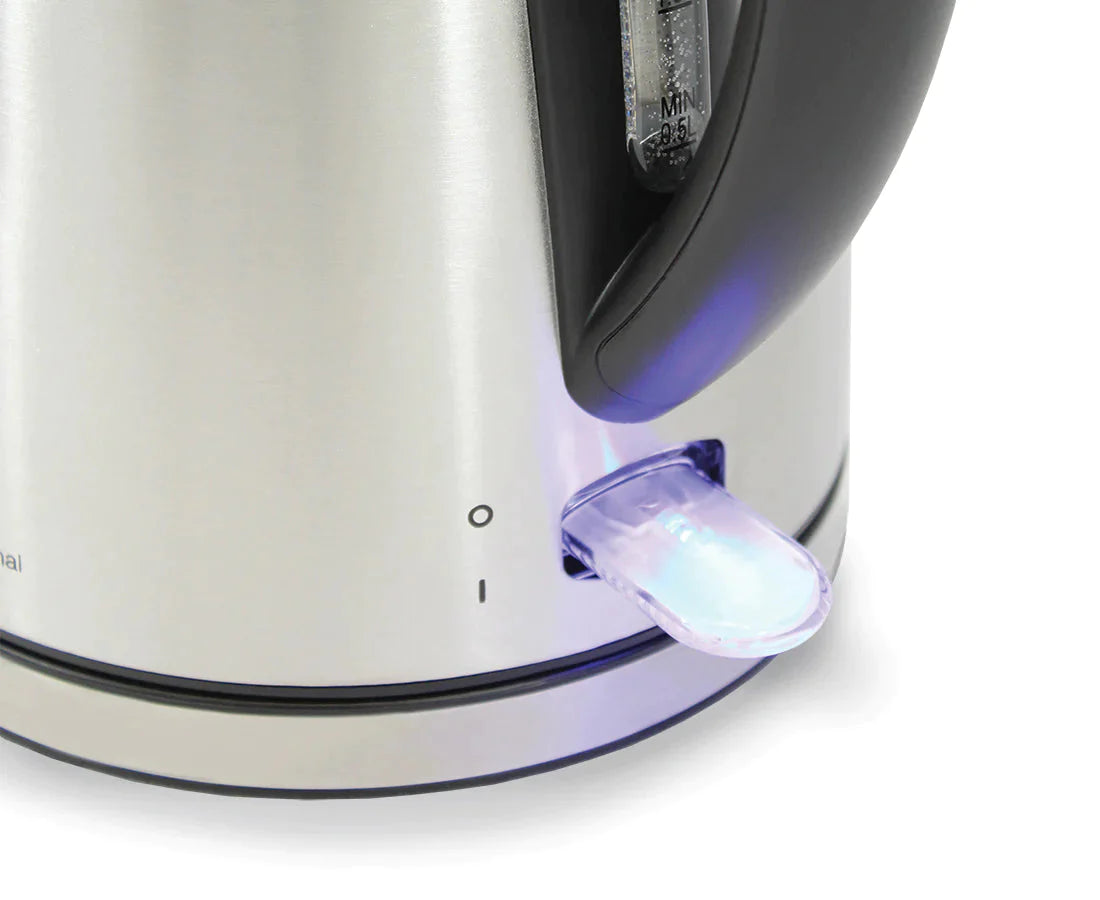 Chef's Choice - 1.7 L Cordless Electric Kettle - 681