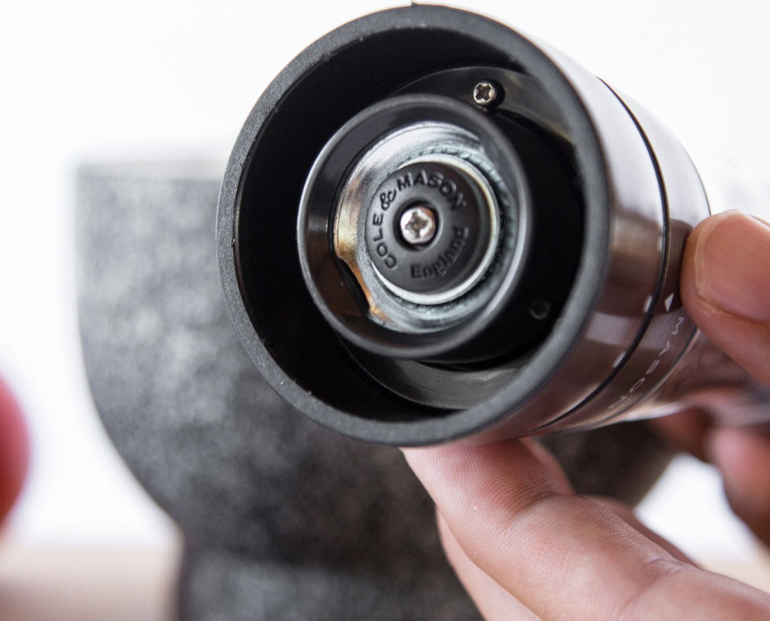 Cole & Mason - Derwent Acrylic & Gun Metal Pepper Mill - H59421GU