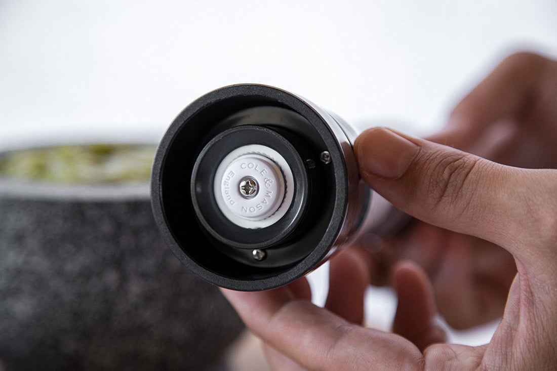 Cole & Mason - Derwent Acrylic & Gun Metal Salt Mill - H59422GU