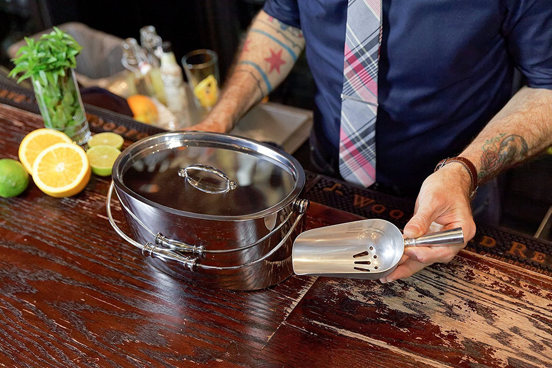 Crafthouse - 8" Stainless Steel Ice Scoop, Pack of 6 - CRFTHS.5.0820 - DISCONTINUED