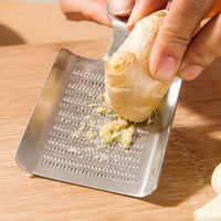 Cuisinox - 4.3" x 3" Ginger/Garlic Grater (11 x 7.3 cm) - GIN128