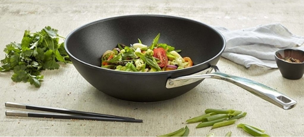 Demeyere - Alu Pro 12" Non-Stick Wok 30cm - 40851-030