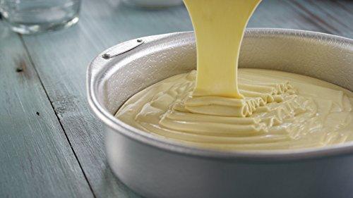 Doughmakers - 9" Round Cake Pan - 10221