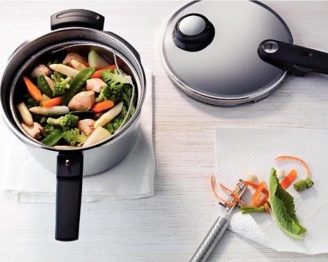 Fissler - 6.3 QT & 3.7 QT Vitavit Premium Pressure Cookers with Cover - 622-412-13-0900